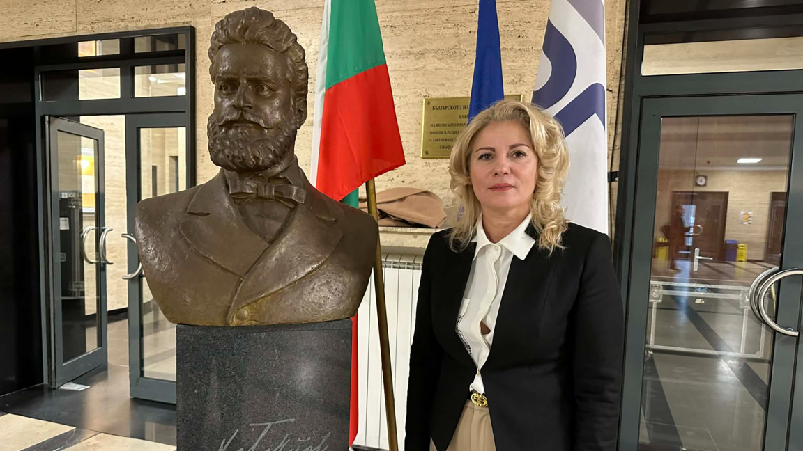 Елка Божова