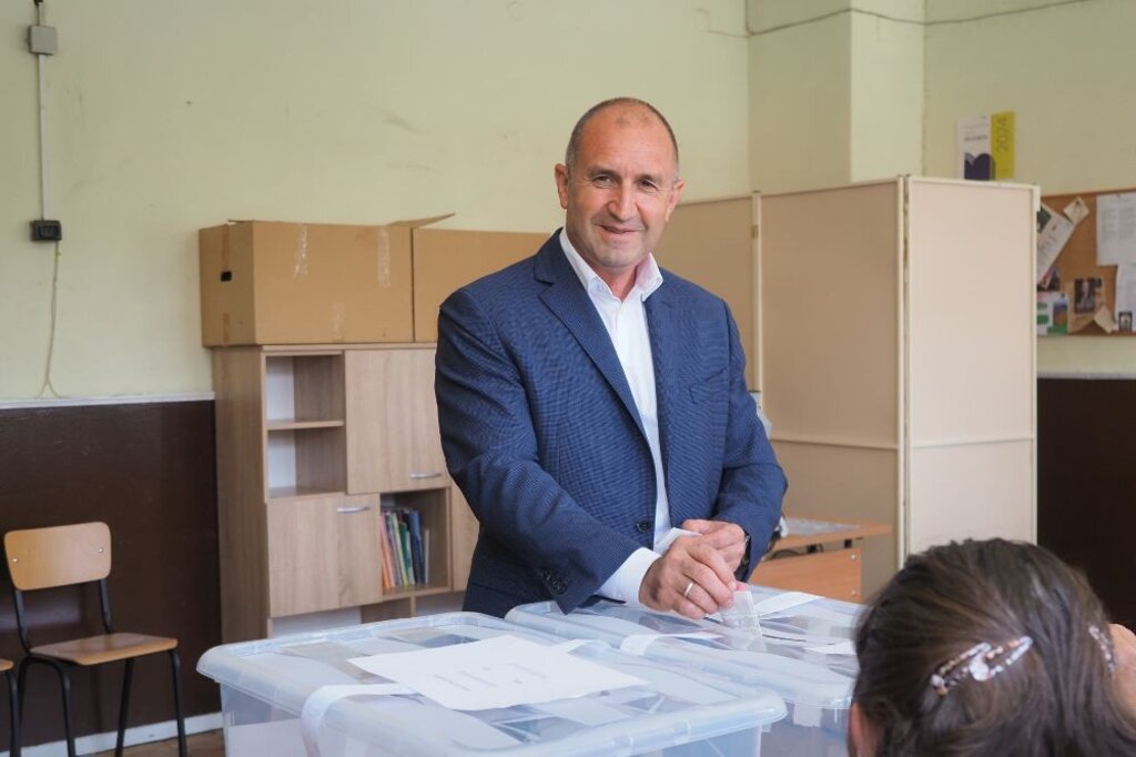 Румен Радев