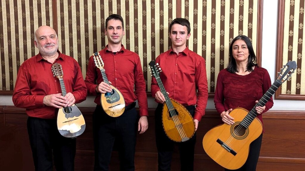 Los conciertos de mandolina, una tradición cultural de 120 años en Sofía 