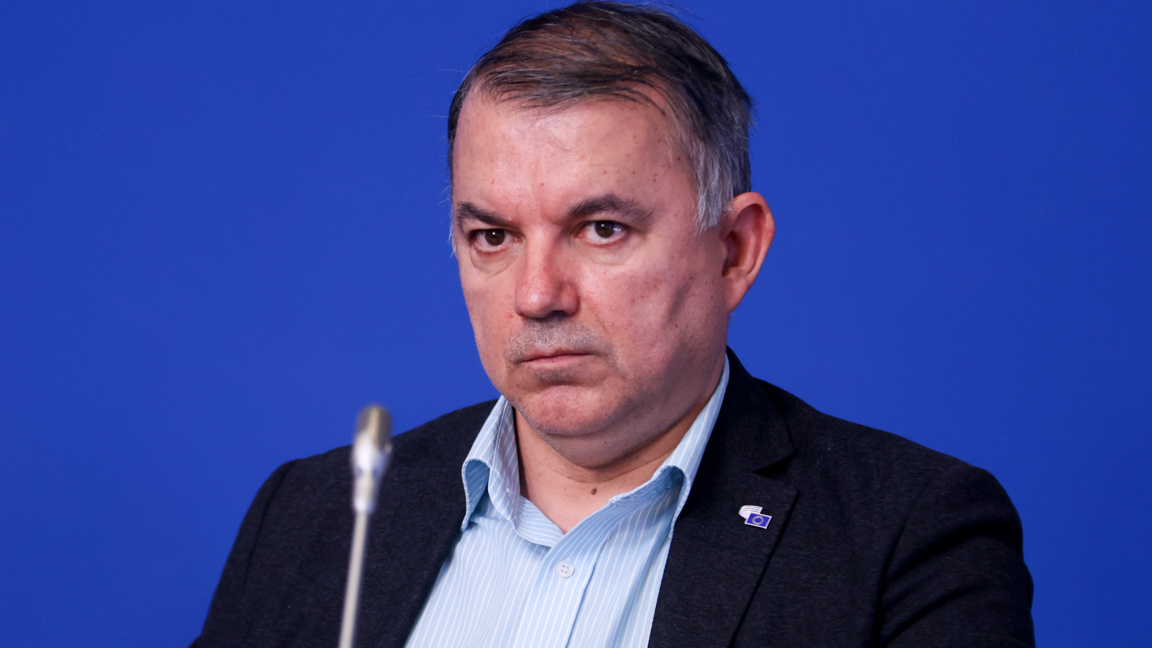Богомил Николов