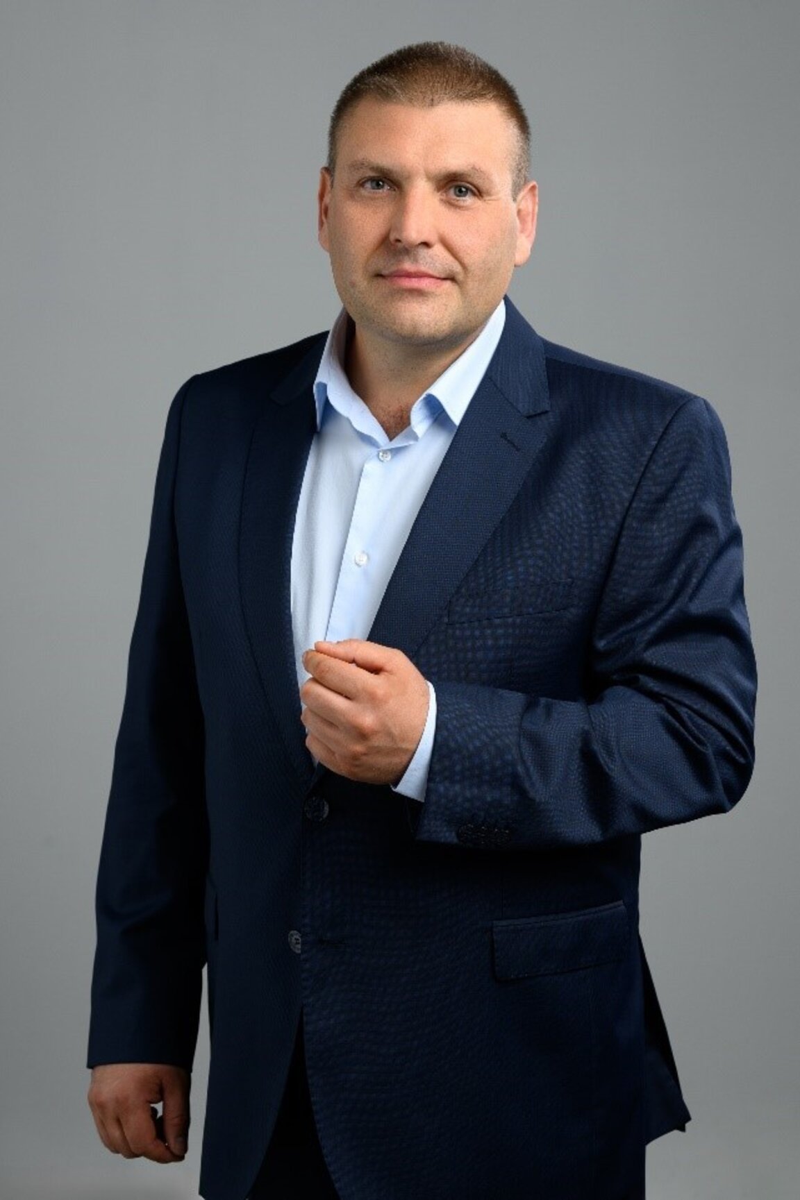 Д-р Валентин Христов