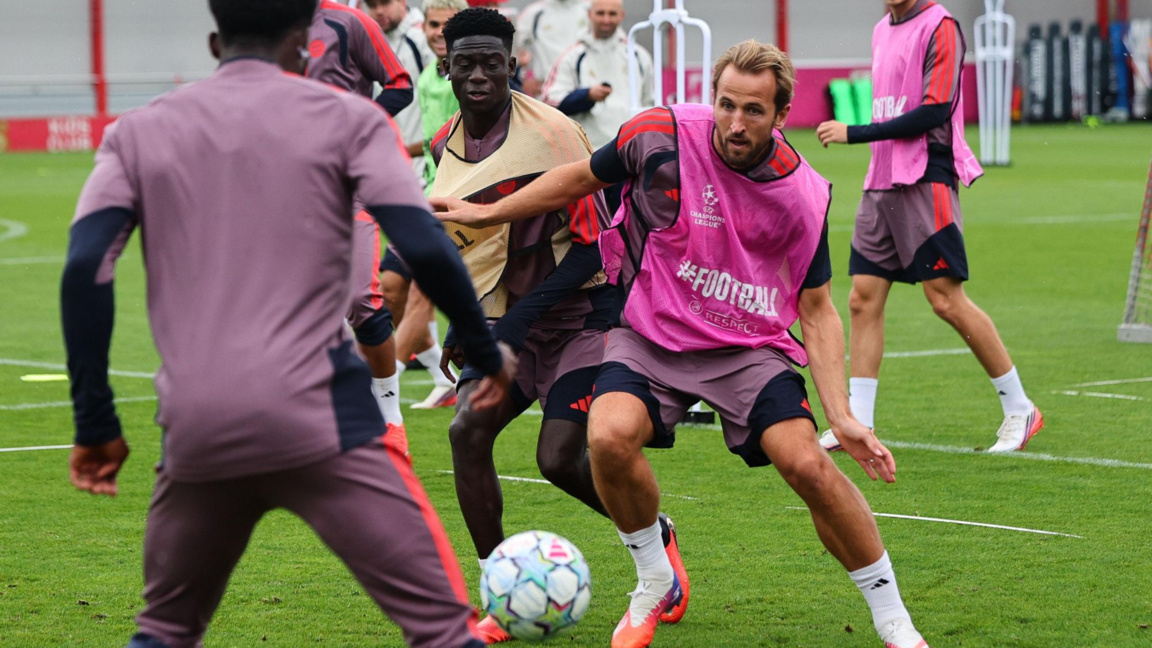 Хари Кейн на последната тренировка на Байерн.