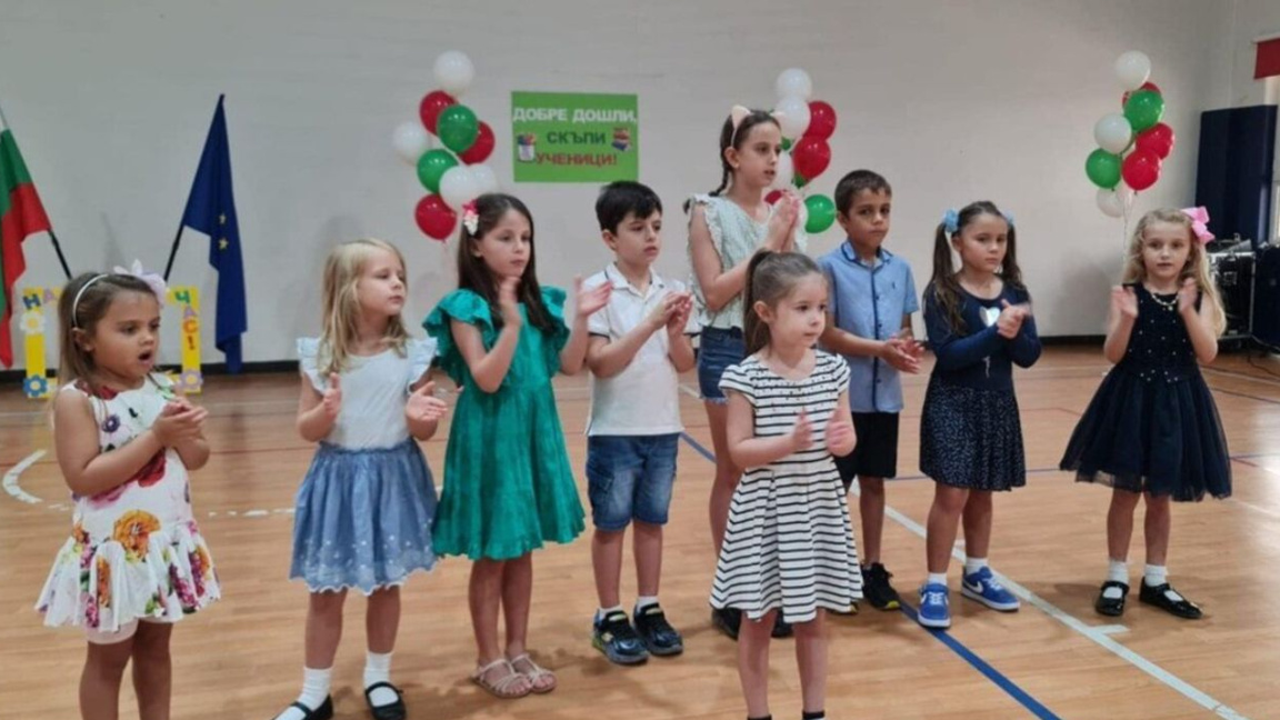 La escuela "Bálgarche" en Dubai, pilar del espíritu búlgaro en el mundo árabe 