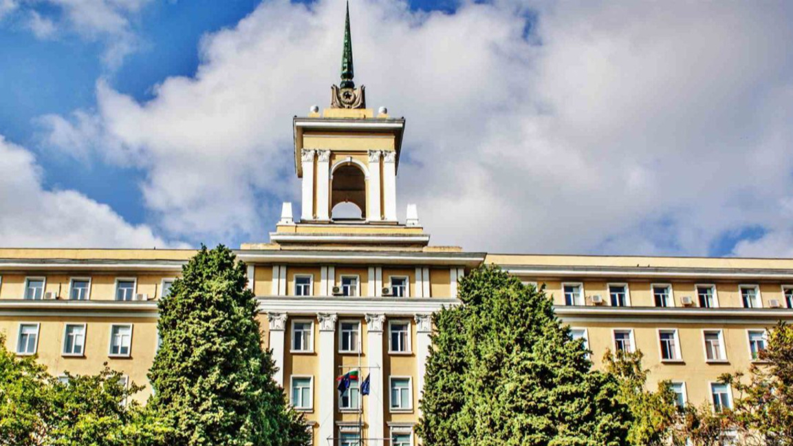 Промени в движението заради празничното шествие за 145 години ВВМУ 