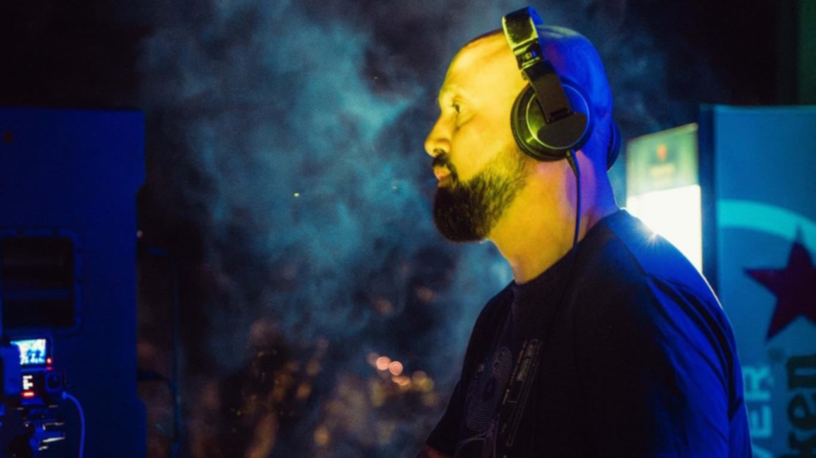 Кузман Кузманов за работата си като диджей и клубната култура