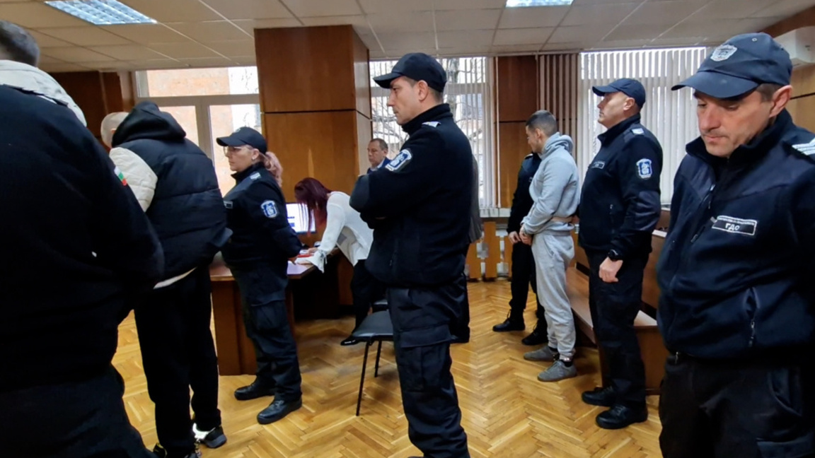 В ареста остават 3-ма от обвиняемите за убийството на Костадин Кабажов в Мадан