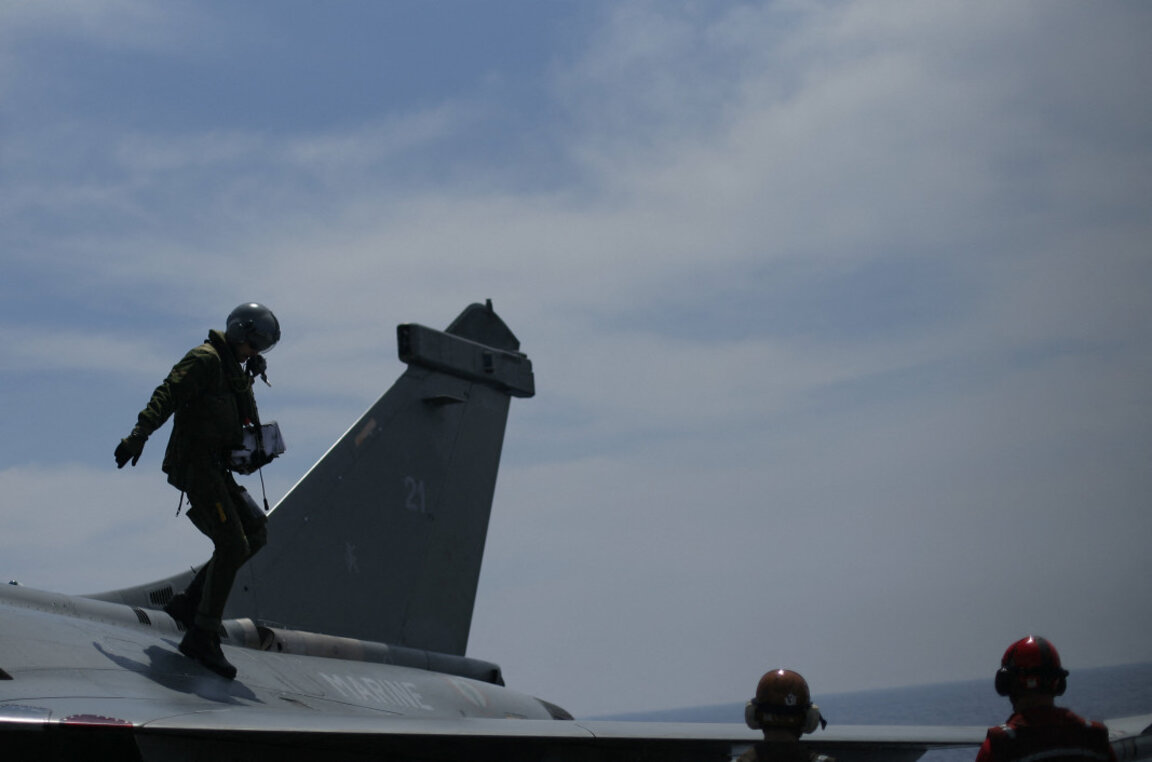 Лондон, Рим и Токио сключиха пакт за създаване на нов изтребител