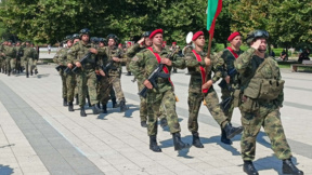 В Плевен посрещнаха тържествено военните, участвали в мисията на НАТО в Косово