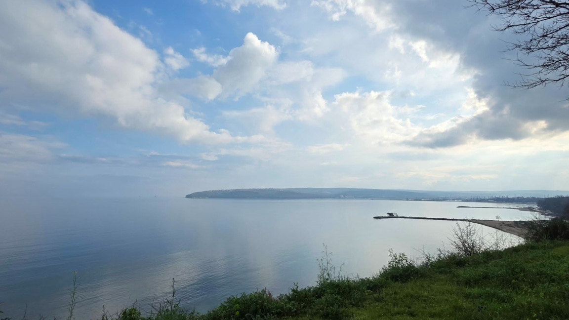 Морето, облаци и светлина, прогнозата за времето