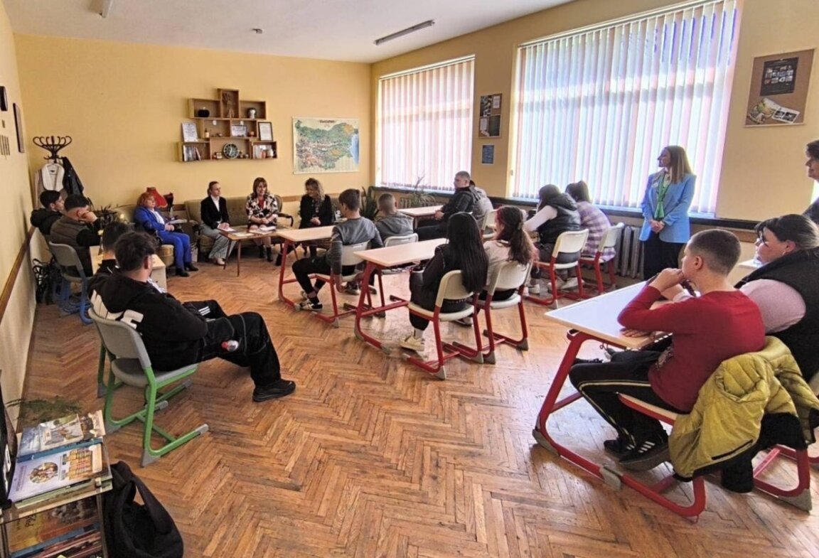 Среща за професионално ориентиране в туризма
