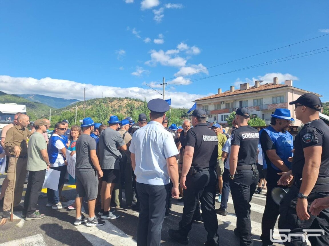 Ще се стигне ли до ефективен протест и отказ от потушаване на пожари при горските служители?