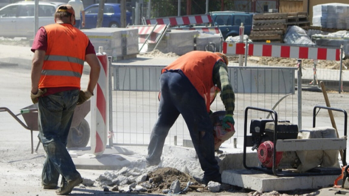 Las ofertas de empleo aumentan estacionalmente pero se observa un descenso interanual