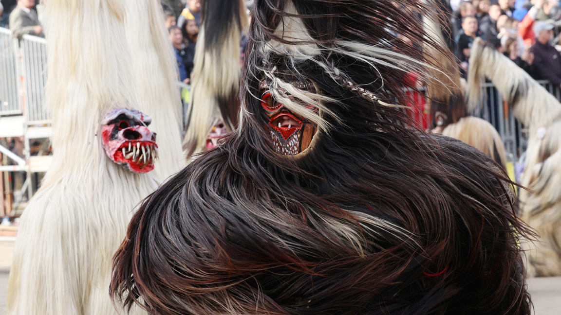 Διεθνές φεστιβάλ μασκαράδων στο Πέρνικ...