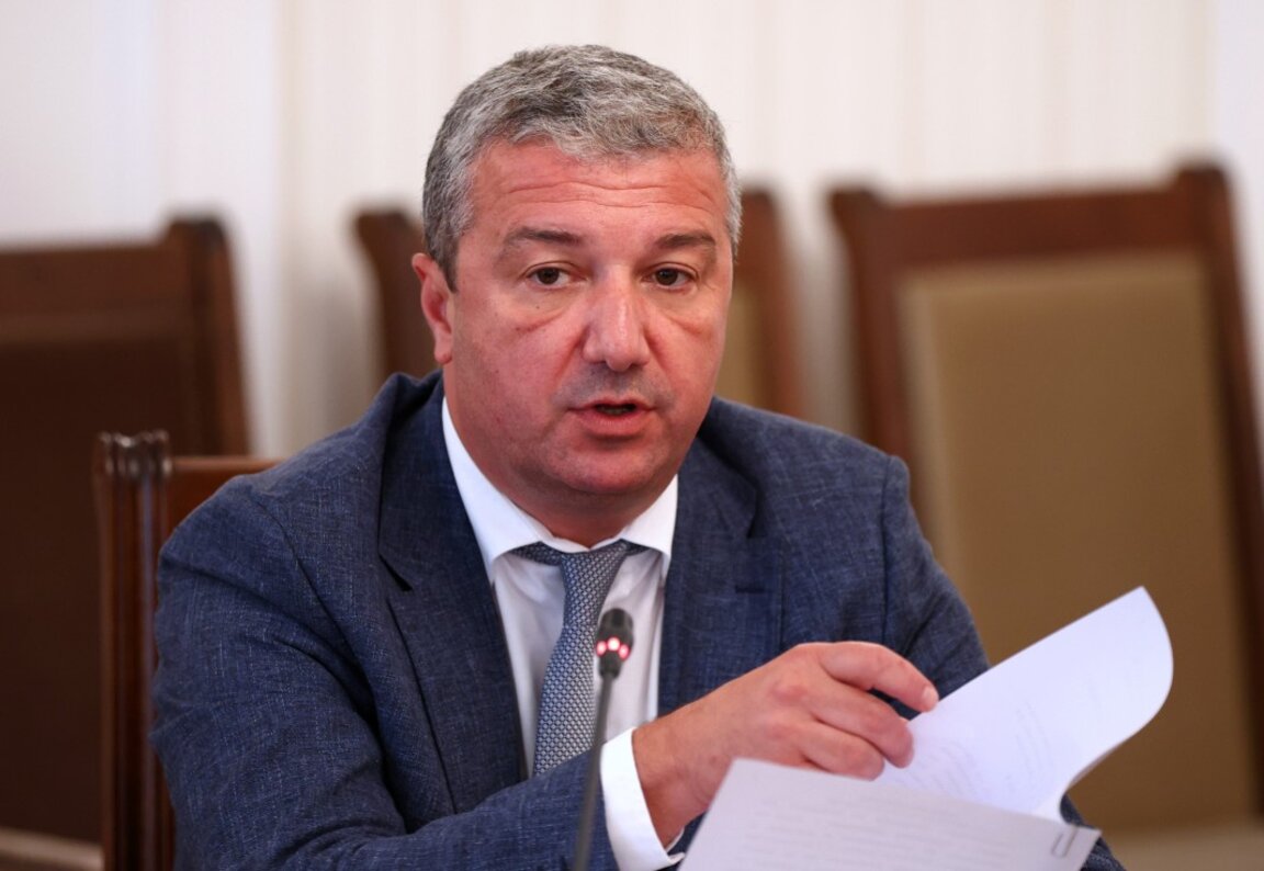 Драгомир Стойнев