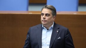 Асен Василев призна: Никой не ме е търсил за разпит по делото на Кирил Петков!