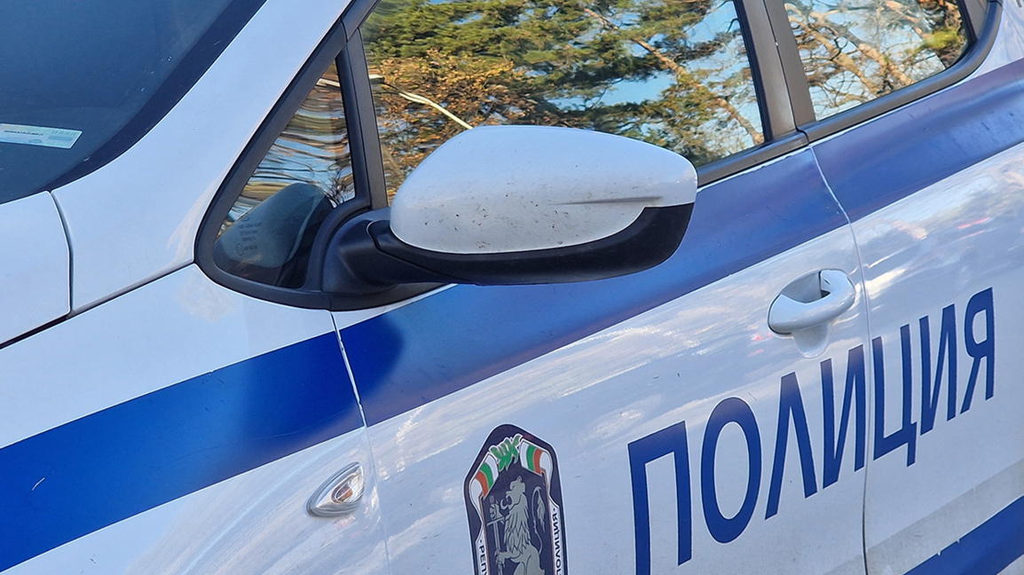 Шест жертви на катастрофи през последното денонощие полиция полицейска кола