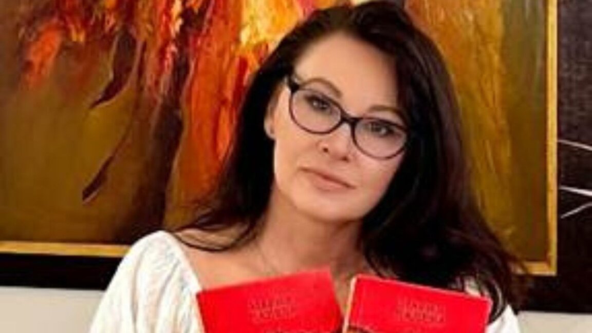 Gespräch über Krieg, Liebe und Lehrer mit der Schriftstellerin Maria Lalewa in Berlin