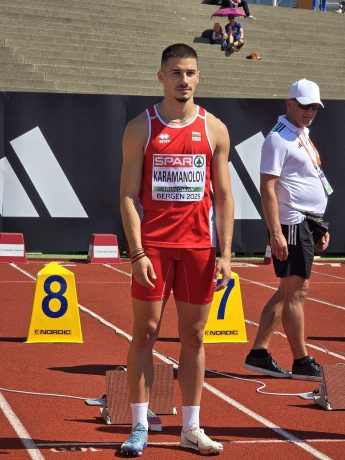 Никола Караманолов