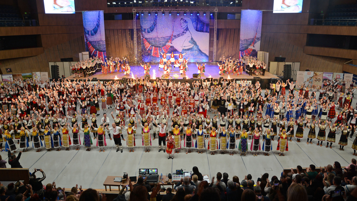 Благотворителният спектакъл на "Моряците" събра над 100 000 лв. 