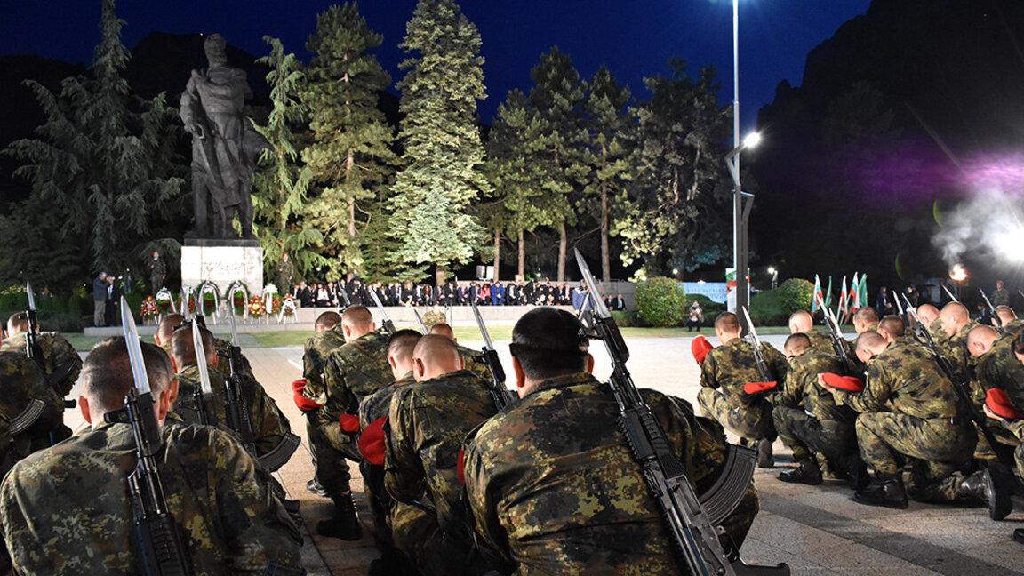 Revolutionary Hristo Botev and his detachment commemorated with a ceremony in Vratsa