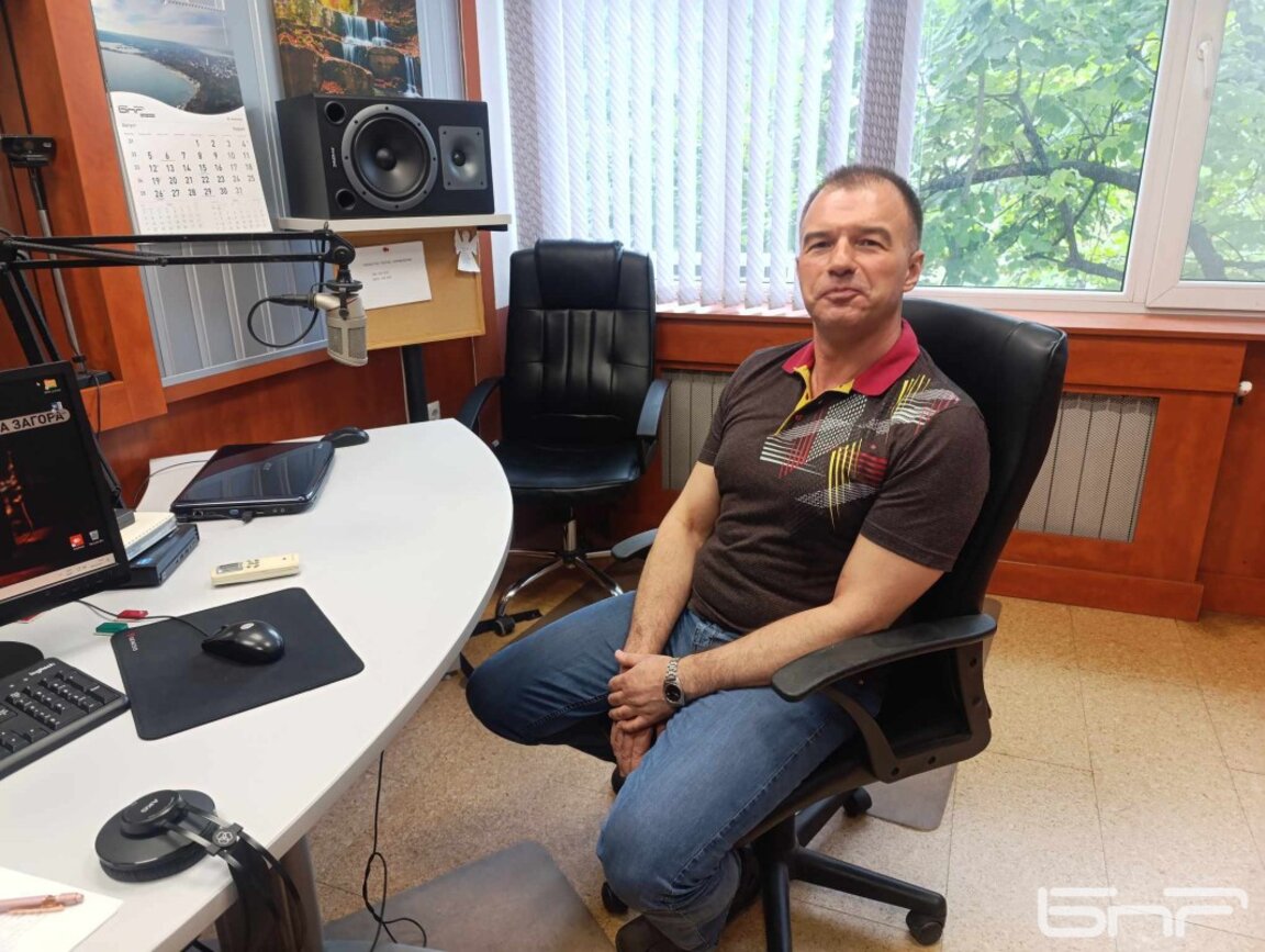 Д-р Иван Добринов: Напитка за смъркане звучи безсмислено, ритуалът имитира употреба на други вещества