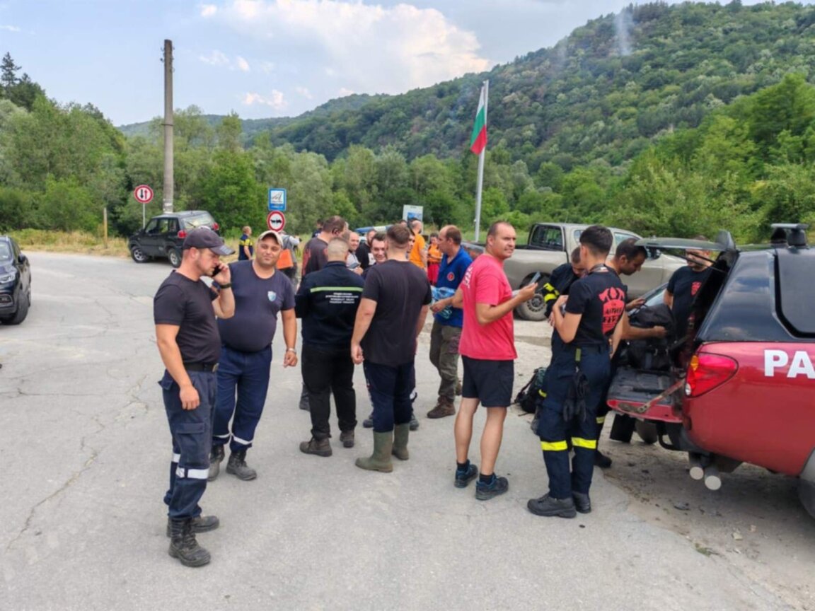 Локализиран е пожарът край пазарджишкото село Габровица