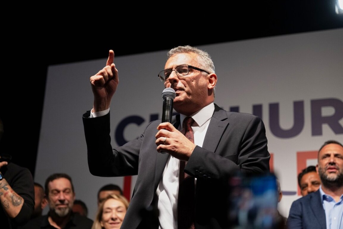 Туфан Ерхюрман