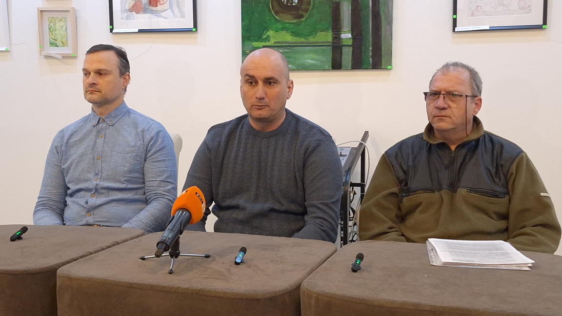 Кой иска да отмъкне гребната  база "Сия Нейкова" във Варна   (ВИДЕО)