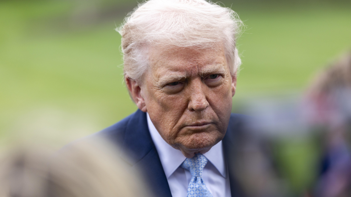 Американският президент Доналд Тръмп пред репортери