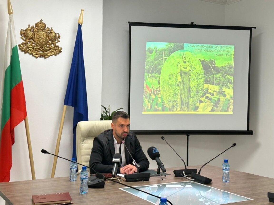 Повече от 1 700 души ще тръгнат тази година по стъпките на Ботев