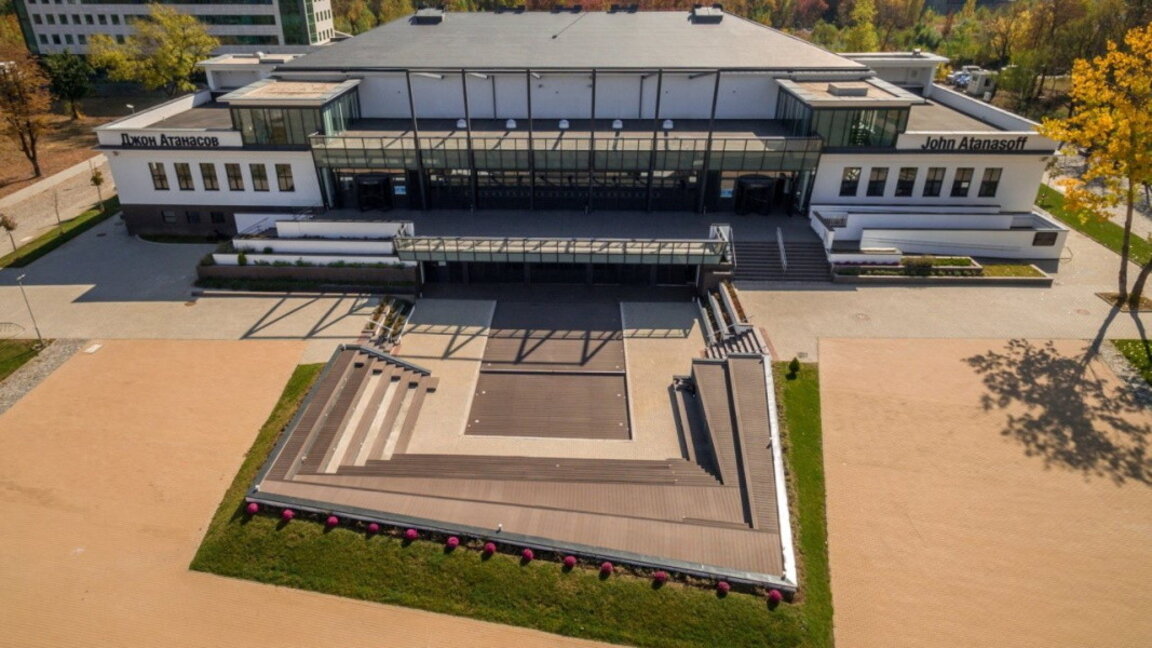 Conférence sur le numérique au Sofia Tech Park