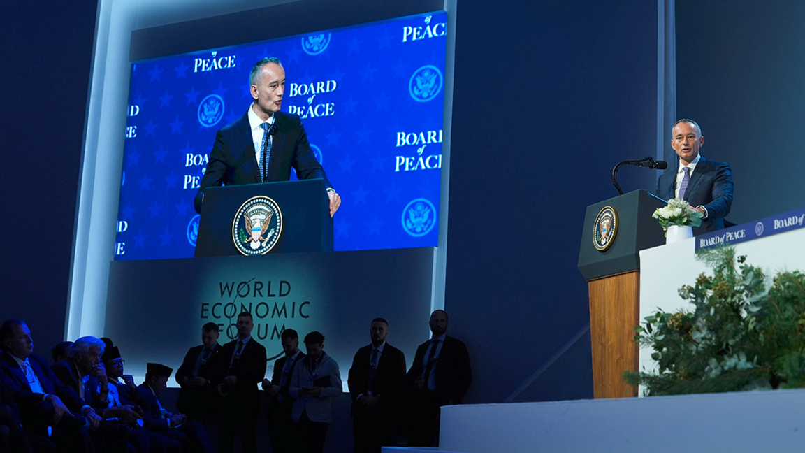 Nikolay Mladenov administrera 2 millions de Palestiniens à Gaza