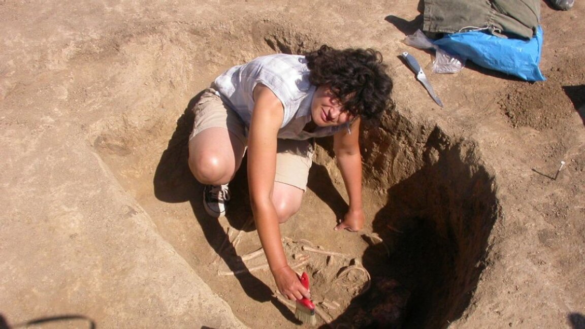 La arqueología: una causa para las personas que descubren y defienden el patrimonio histórico de Bulgaria