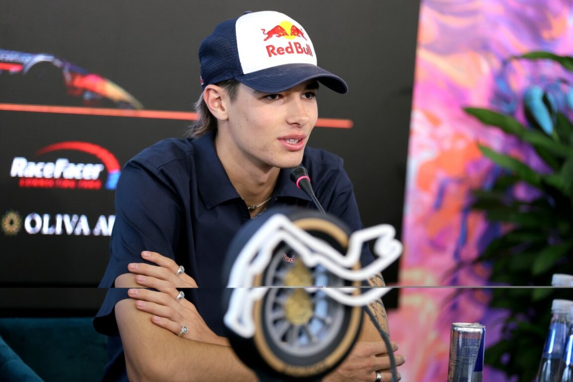 Nikola Tsolov debutará en la Fórmula 2 en Qatar