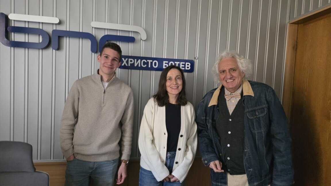 Мартин Атанасов, Косара Чигирева и доц. Георги Лозанов (от ляво надясно)