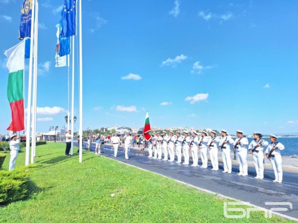 Несебър отбелязва празника на града Успение Богородично