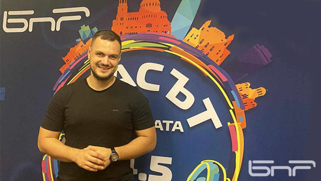 Ремонтират 30 входа на студентски общежития, половината от тях - в София