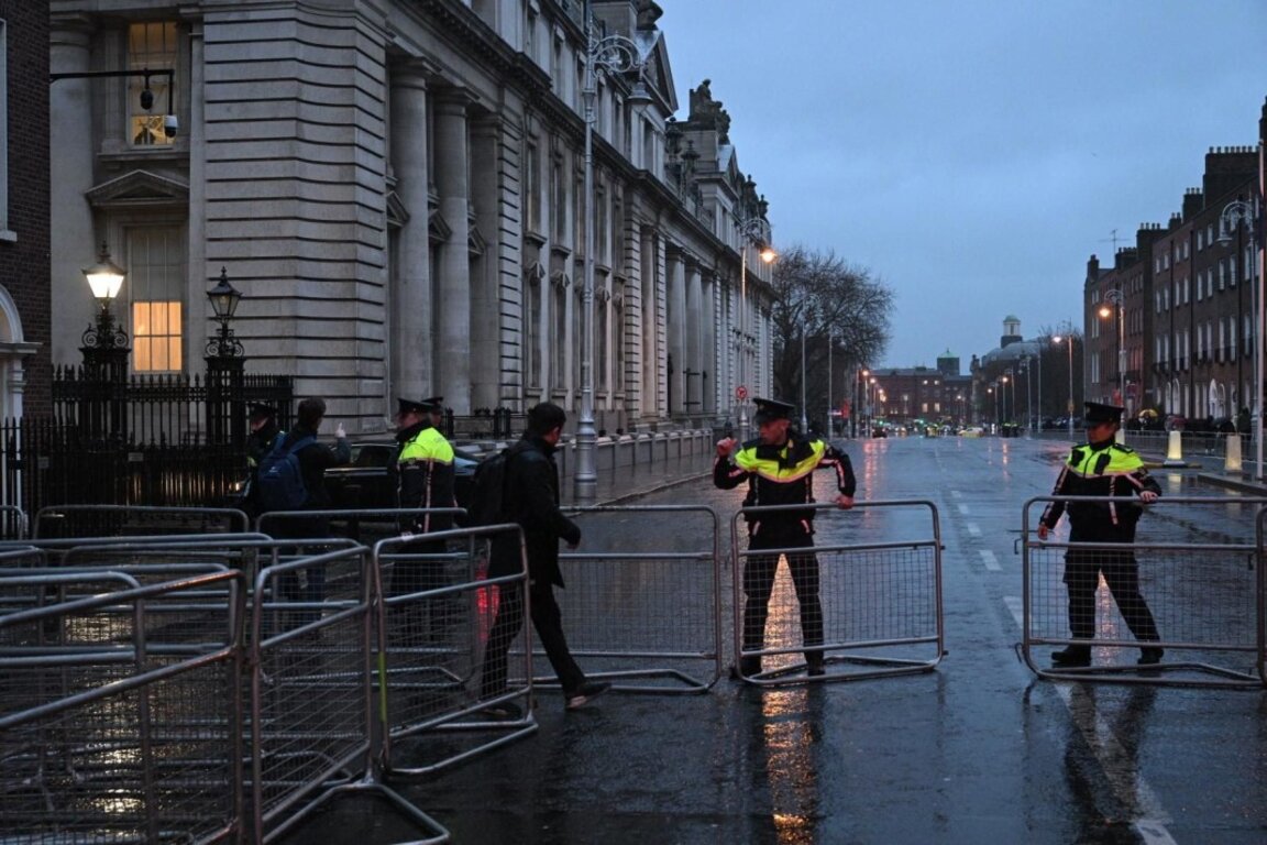 Инцидент в Дъблин, четирима души са намушкани с нож