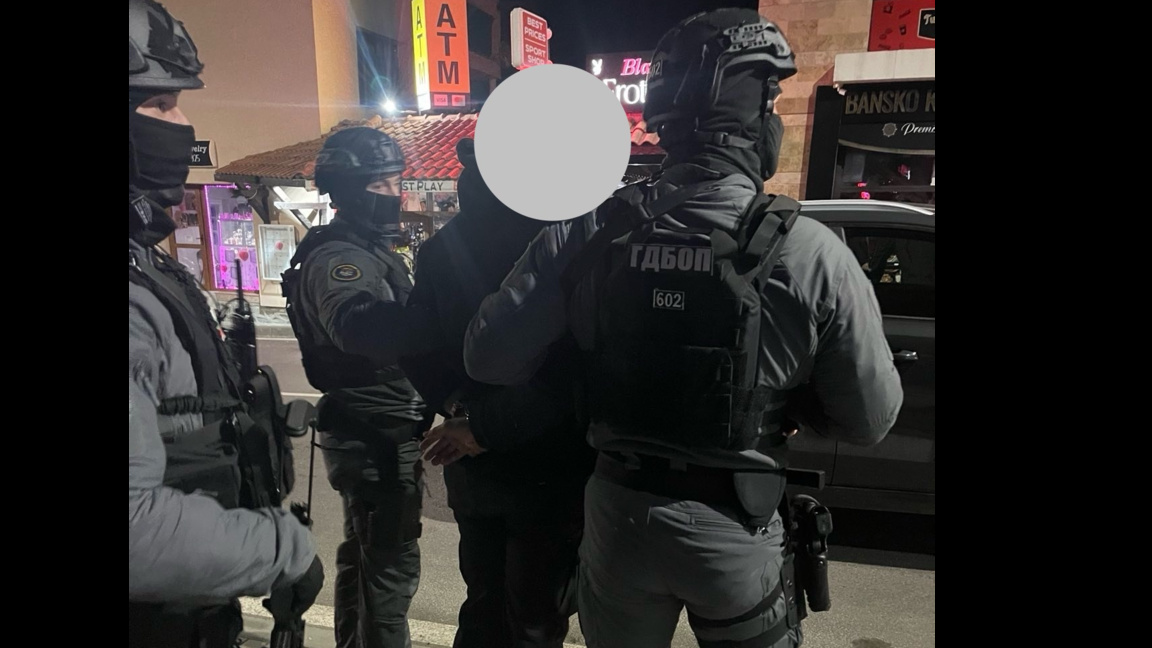 Разбиха престъпна група за насилие и изнудване на жени в Банско