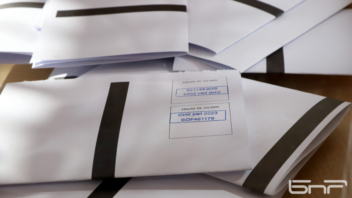 38 288 заявления за гласуване в чужбина: Най-много в Турция