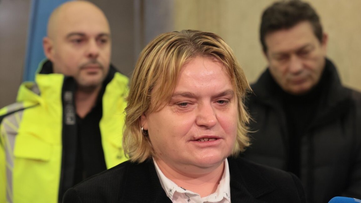 Брифинг относно кризисната организация на сметосъбирането в "Люлин" и "Красно село". Участваха зам.-кметът по екология Надежда Бобчева, директорът на инспектората Николай Недеков, директорът на СПТО Николай Савов и директор Управление на отпадъците в СО Емил Георгиев.