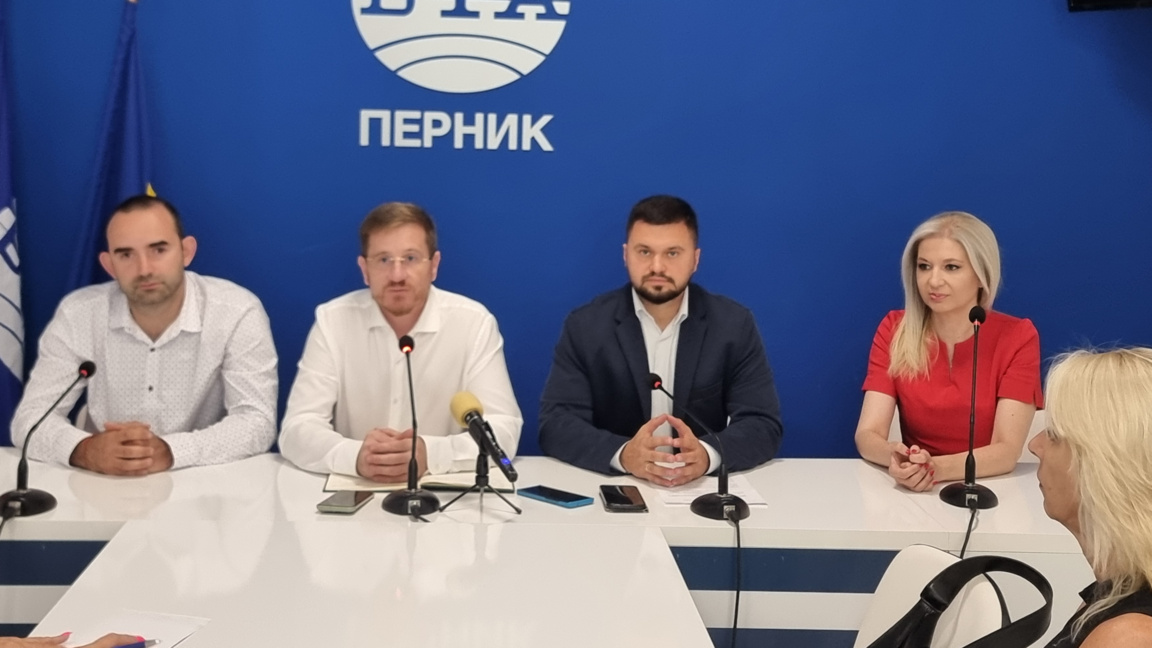 Искат проверка на дейността на кариерите в района на пернишки села 