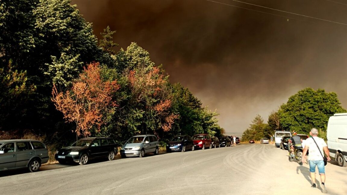 Stingerea incendiilor continuă în țară, punctul critic este Stara Zagora