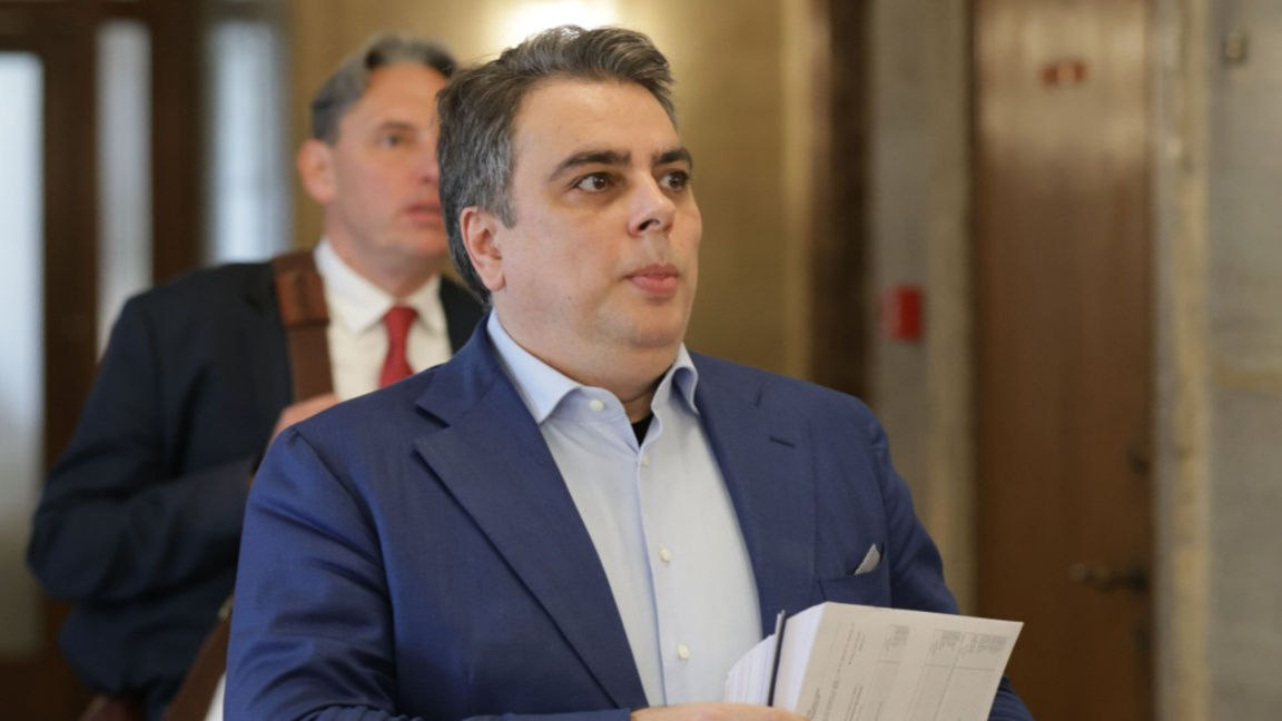 Former finance minister Asen Vasilev