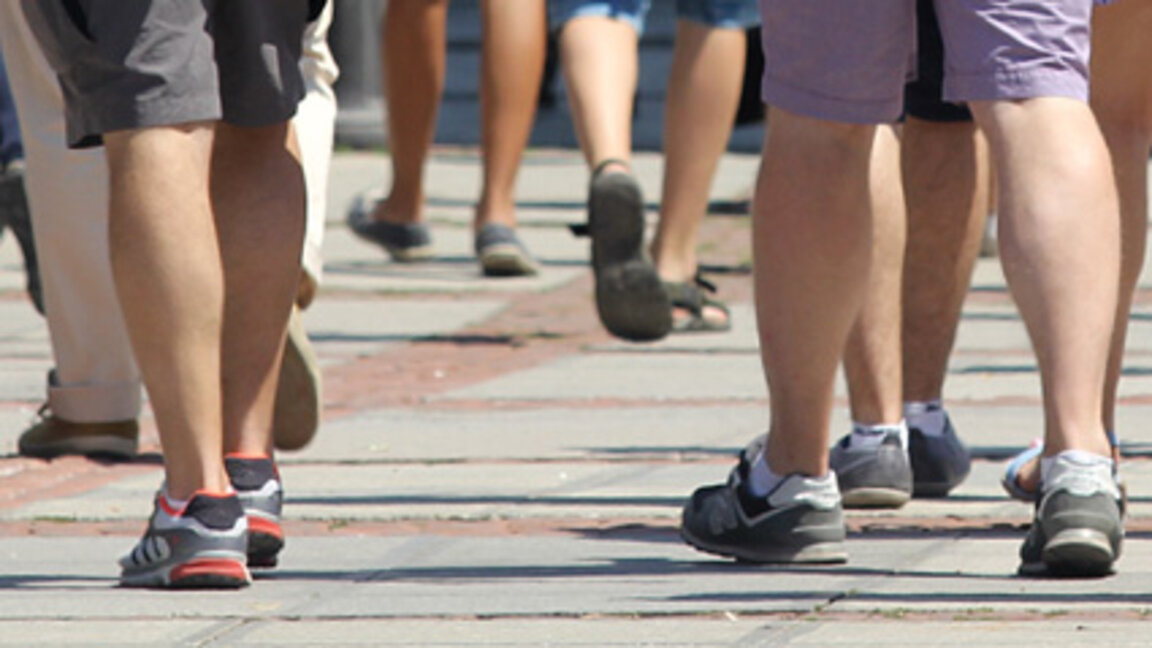 LET’S GO 2025: 30 000 лв. за най-добрите социални идеи