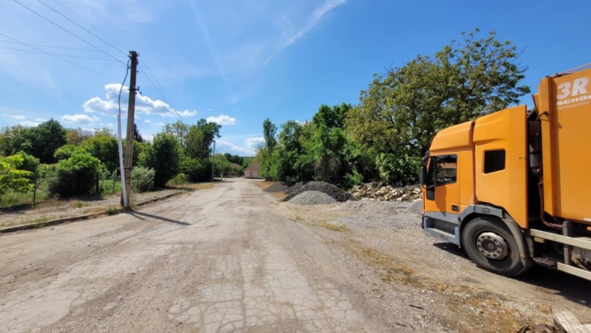 Макреш търси фирми за ремонти на улици и сгради