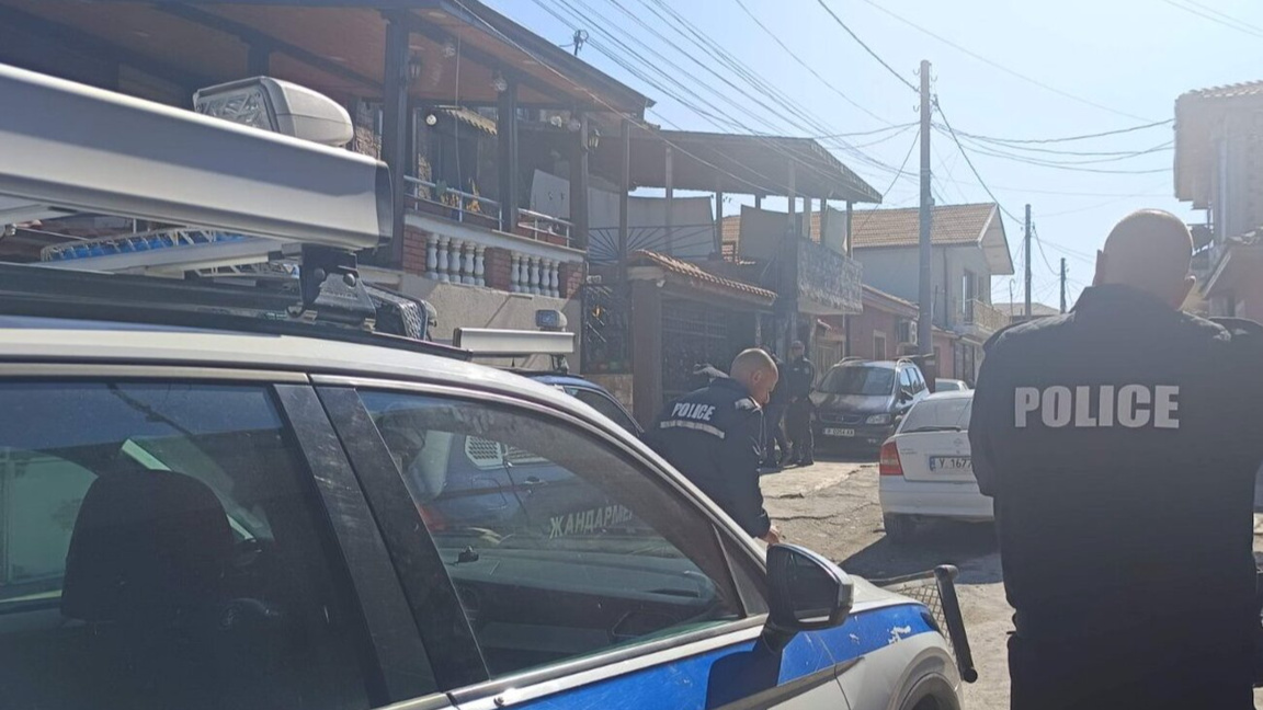 Петима задържани след акция за купен вот в Ямболско 