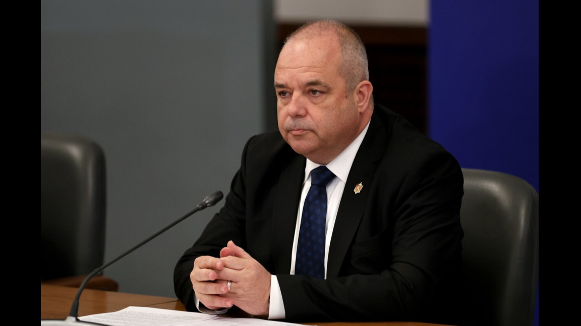 Зам.-министърът на вътрешните работи Иван Анчев на брифинга на Координационния съвет за подготовка на предстоящите предсрочни парламентарни избори дава в МС София - 30 март 2026 г.