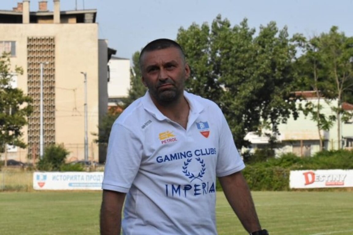 Данаил Бачков