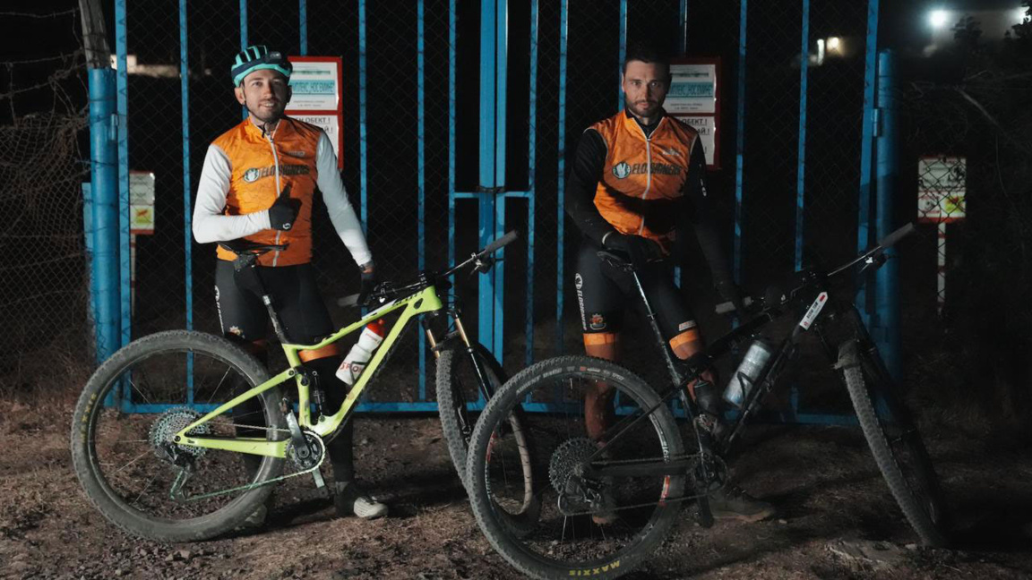 Веселин Грозев (вляво) и Радослав Борисов